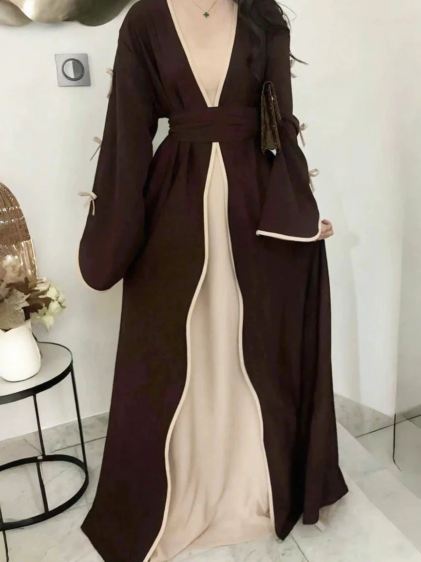 2025 New Dubai Stylish Islamic Black Abaya for Muslim Women Belted Design with Bow Detailing Modest Long Dress for Middle East