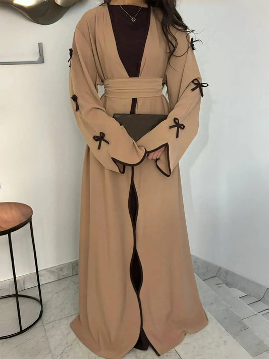 2025 New Dubai Stylish Islamic Black Abaya for Muslim Women Belted Design with Bow Detailing Modest Long Dress for Middle East