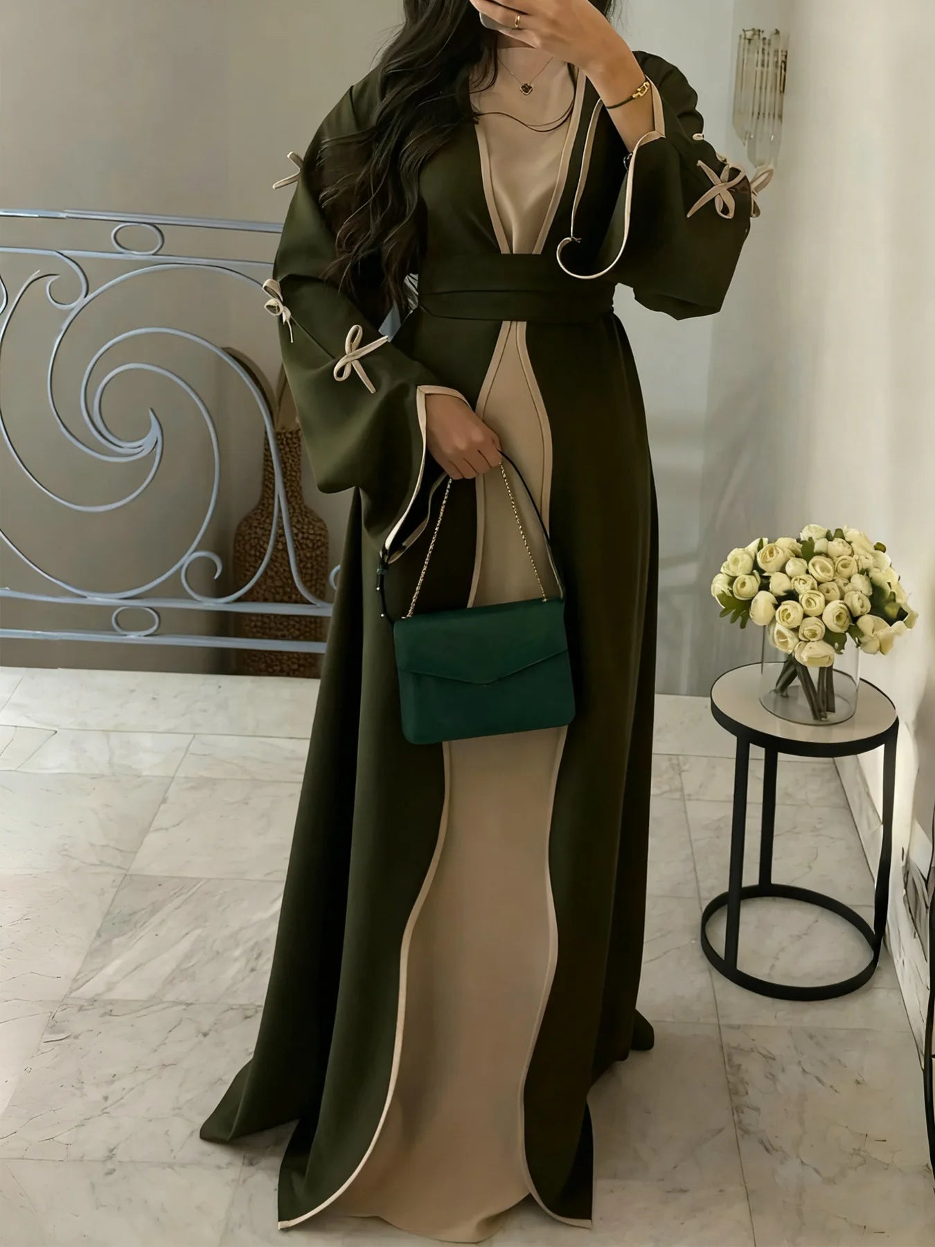 2025 New Dubai Stylish Islamic Black Abaya for Muslim Women Belted Design with Bow Detailing Modest Long Dress for Middle East
